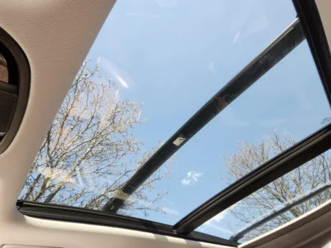 Photos of 2019 Kia Sorento SX V6 for sale in Columbus, OH at Auto Boutique Ohio