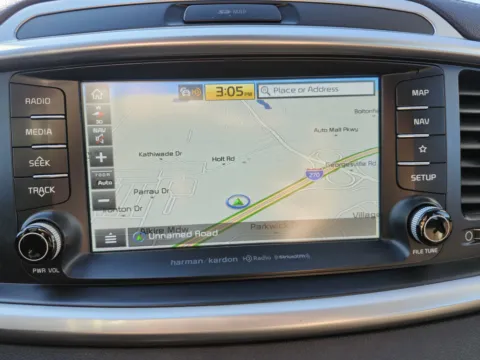 More photos of 2019 Kia Sorento SX V6 at Auto Boutique Ohio, OH