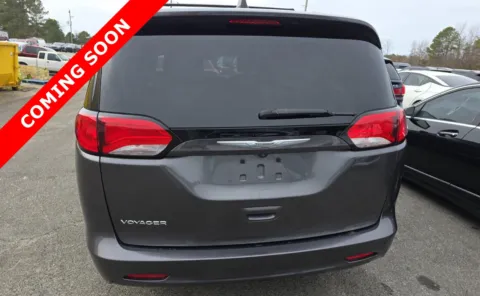 More photos of 2021 Chrysler Voyager LXI at Auto Boutique Ohio, OH