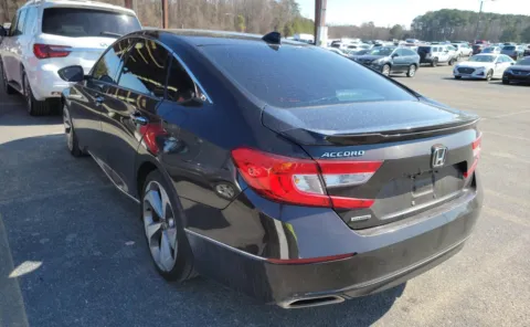 More photos of 2018 Honda Accord Sedan Touring 1.5T at Auto Boutique Ohio, OH