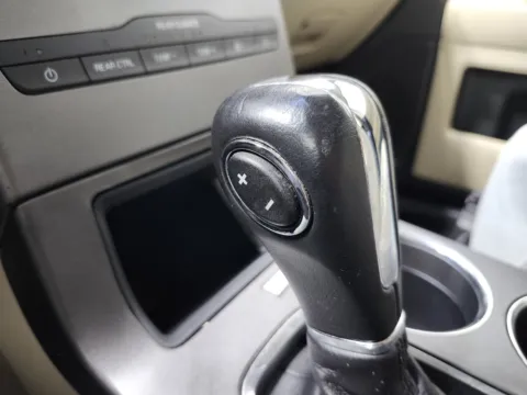 More photos of 2019 Ford Flex SE at Auto Boutique Ohio, OH