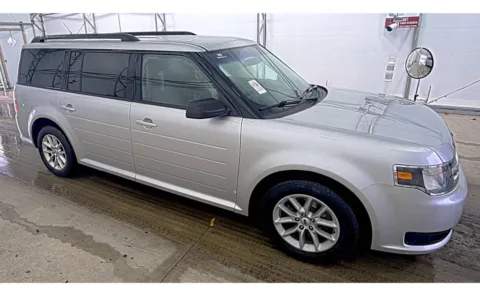 Another view of 2019 Ford Flex SE for sale in Columbus, OH at Auto Boutique Ohio