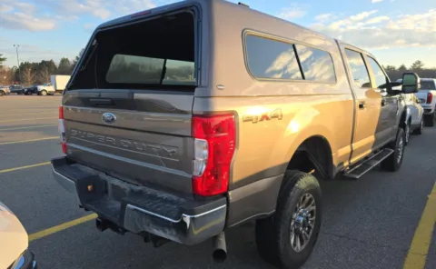 More photos of 2020 Ford Super Duty F-250 SRW XL at Auto Boutique Ohio, OH