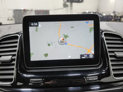 More photos of 2018 Mercedes-Benz GLE 350 at Auto Boutique Ohio, OH