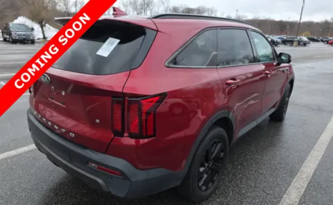 More photos of 2021 Kia Sorento S at Auto Boutique Ohio, OH