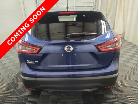 More photos of 2021 Nissan Rogue Sport S at Auto Boutique Ohio, OH