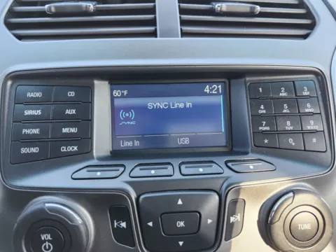 More photos of 2015 Ford Explorer XLT at Auto Boutique Ohio, OH