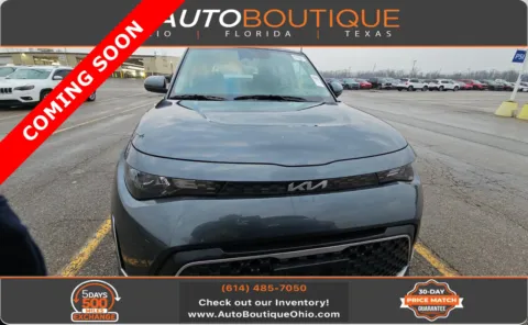 Gray 2024 Kia Soul LX for sale in Columbus, OH