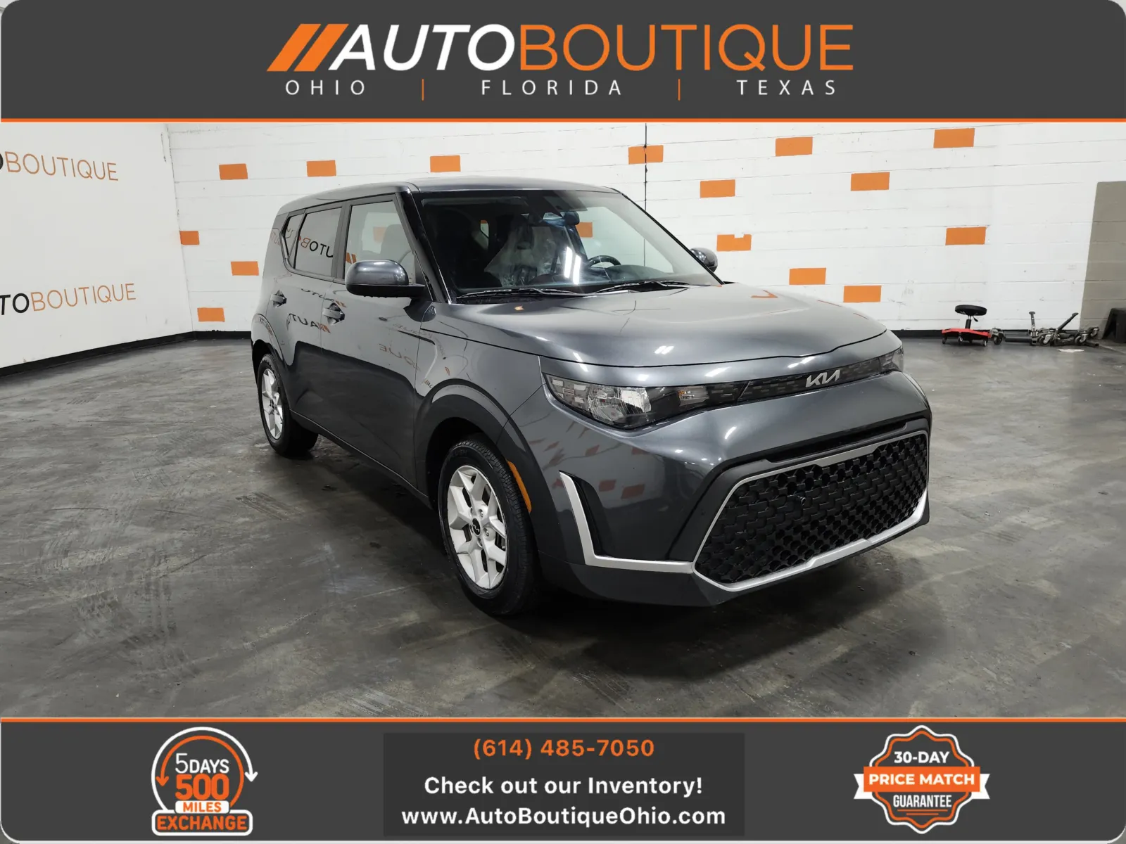 Gray 2023 Kia Soul LX for sale in Columbus, OH