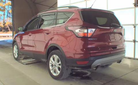 More photos of 2018 Ford Escape SE at Auto Boutique Ohio, OH