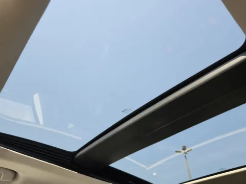 Photos of 2018 Nissan Murano Platinum for sale in Columbus, OH at Auto Boutique Ohio