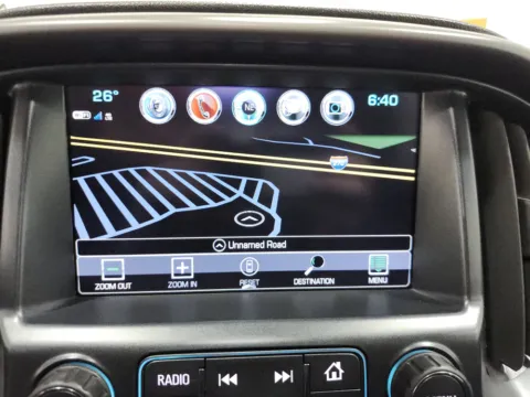 More photos of 2018 GMC Canyon 4WD All Terrain w/Cloth at Auto Boutique Ohio, OH