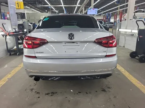 More photos of 2018 Volkswagen Passat 2.0T S at Auto Boutique Ohio, OH