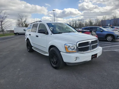 More photos of 2004 Dodge Durango Limited at Auto Boutique Ohio, OH