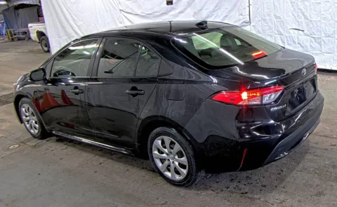 More photos of 2020 Toyota Corolla LE at Auto Boutique Ohio, OH
