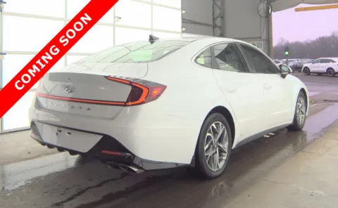 More photos of 2021 Hyundai Sonata SEL at Auto Boutique Ohio, OH