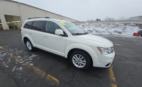Another view of 2017 Dodge Journey SXT for sale in Columbus, OH at Auto Boutique Ohio