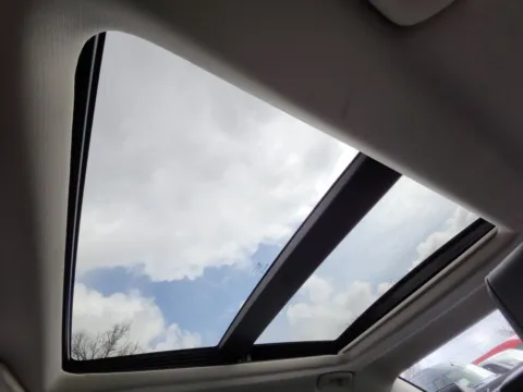 Photos of 2017 Chrysler 300 C for sale in Columbus, OH at Auto Boutique Ohio