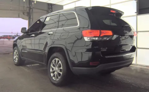 More photos of 2015 Jeep Grand Cherokee Limited at Auto Boutique Ohio, OH
