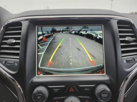 More photos of 2015 Jeep Grand Cherokee Limited at Auto Boutique Ohio, OH