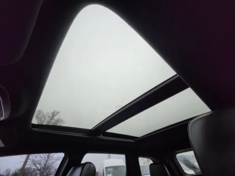 Photos of 2015 Jeep Grand Cherokee Limited for sale in Columbus, OH at Auto Boutique Ohio