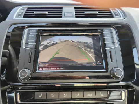 More photos of 2017 Volkswagen Jetta 1.8T SEL at Auto Boutique Ohio, OH