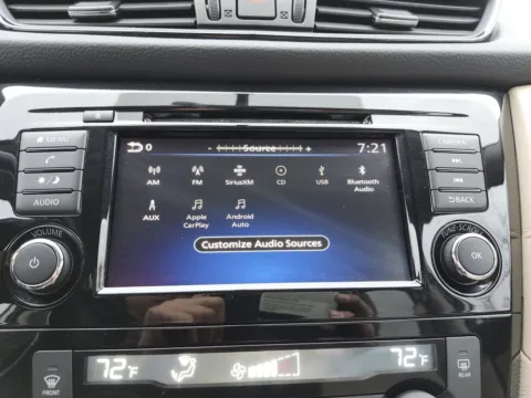 More photos of 2018 Nissan Rogue SV at Auto Boutique Ohio, OH