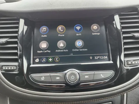 More photos of 2020 Chevrolet Trax LT at Auto Boutique Ohio, OH