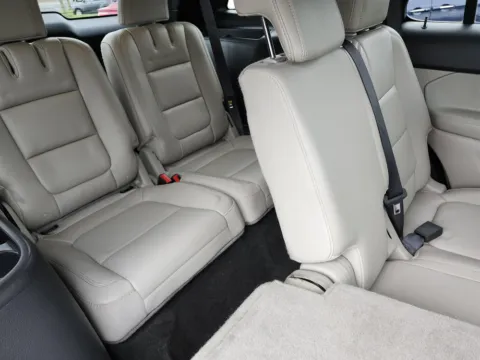 More photos of 2013 Ford Explorer XLT at Auto Boutique Ohio, OH