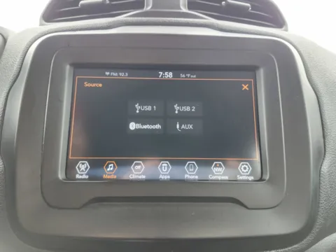 More photos of 2020 Jeep Renegade Orange Edition at Auto Boutique Ohio, OH