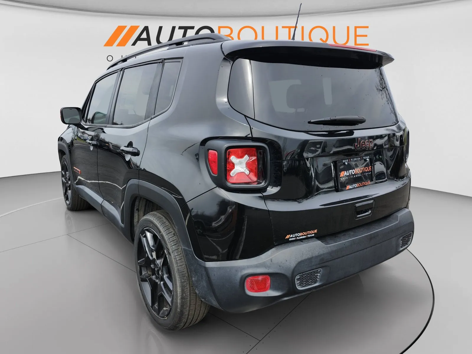 Jeep Renegade photo 12