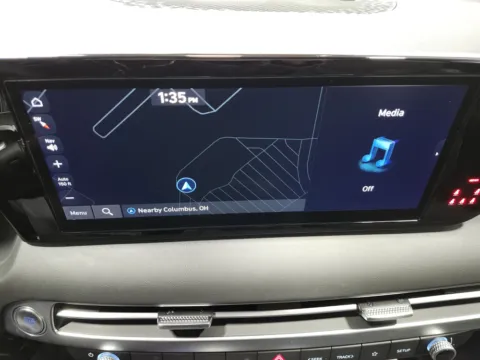 More photos of 2025 Hyundai Palisade Calligraphy at Auto Boutique Ohio, OH