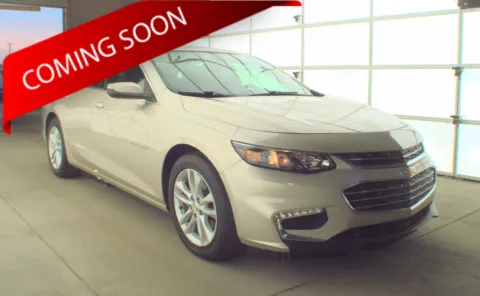 Silver 2016 Chevrolet Malibu LT for sale in Columbus, OH