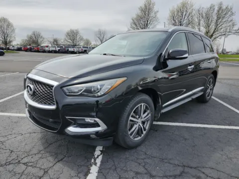 More photos of 2019 INFINITI QX60 LUXE at Auto Boutique Ohio, OH