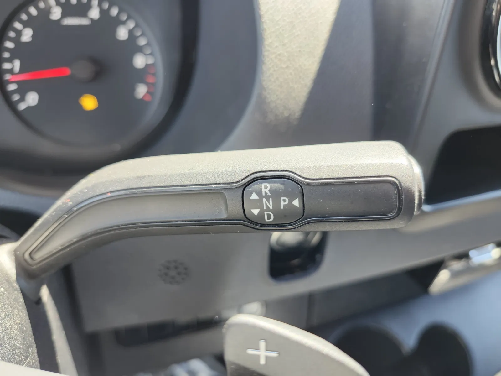 Mercedes-Benz Sprinter photo 32