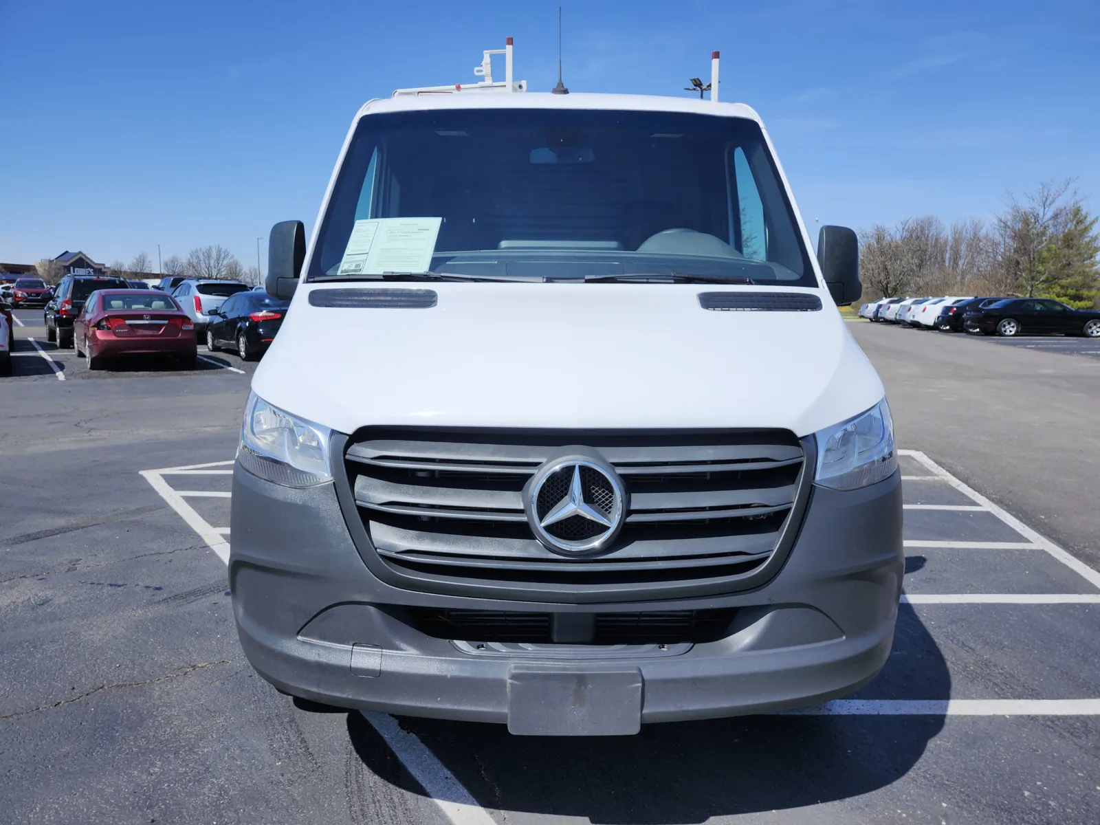 Mercedes-Benz Sprinter photo 12