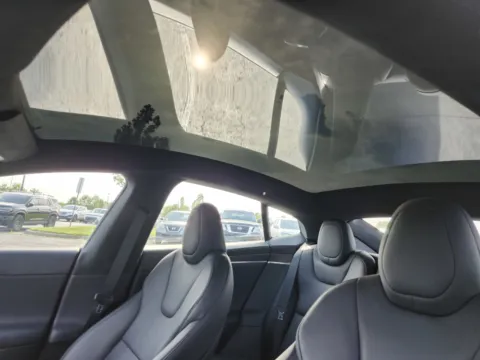 Photos of 2022 Tesla Model S for sale in Columbus, OH at Auto Boutique Ohio