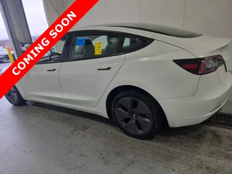More photos of 2023 Tesla Model 3 at Auto Boutique Ohio, OH