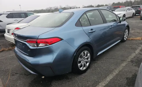 More photos of 2020 Toyota Corolla LE at Auto Boutique Ohio, OH