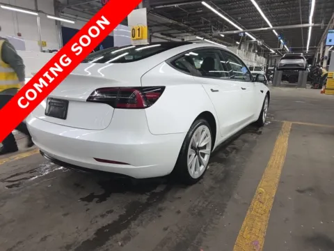 More photos of 2023 Tesla Model 3 at Auto Boutique Ohio, OH