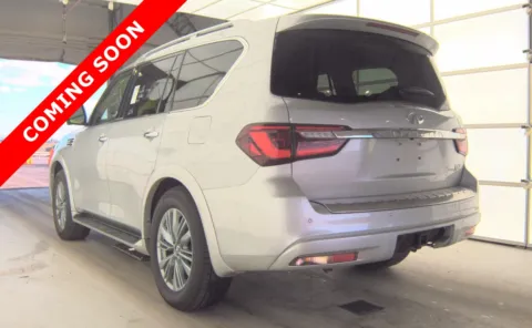 More photos of 2023 INFINITI QX80 LUXE at Auto Boutique Ohio, OH