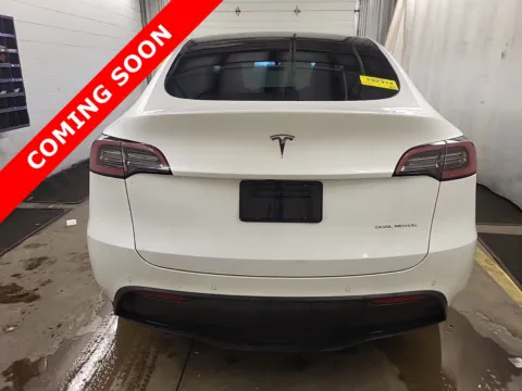 More photos of 2021 Tesla Model Y Long Range at Auto Boutique Ohio, OH