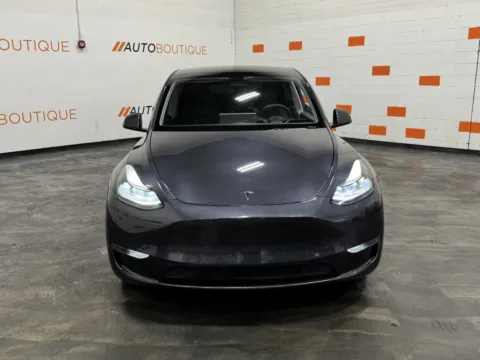 More photos of 2024 Tesla Model Y Long Range at Auto Boutique Ohio, OH