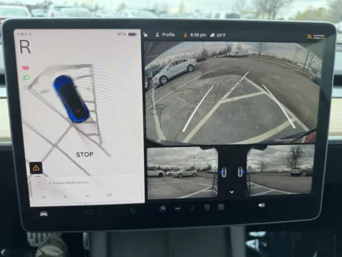 More photos of 2022 Tesla Model Y Performance at Auto Boutique Ohio, OH