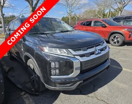 More photos of 2021 Mitsubishi Outlander Sport ES at Auto Boutique Ohio, OH