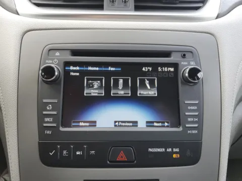 More photos of 2017 Chevrolet Traverse LS at Auto Boutique Ohio, OH