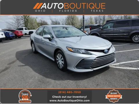 Silver 2022 Toyota Camry Hybrid LE for sale in Columbus, OH