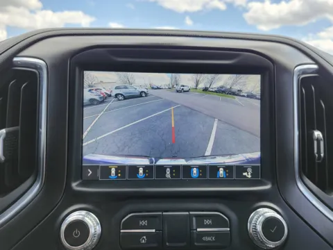 More photos of 2019 GMC Sierra 1500 AT4 at Auto Boutique Ohio, OH