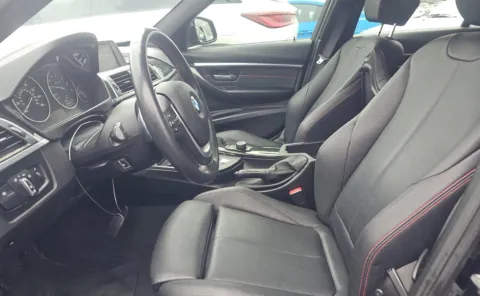 More photos of 2018 BMW 3 Series 330i xDrive at Auto Boutique Ohio, OH