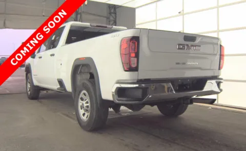 More photos of 2021 GMC Sierra 3500HD at Auto Boutique Ohio, OH